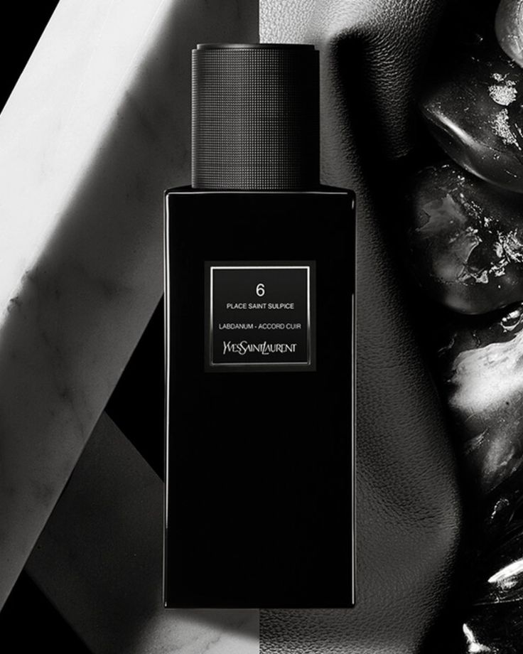 6 place Saint Sulpice EDP - YSL